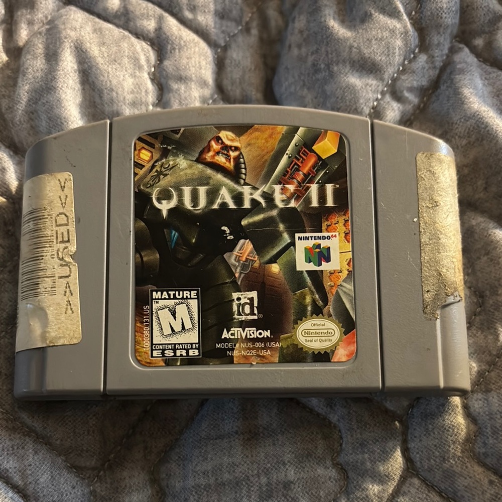 Quake II for Nintendo 64 - Gray Cartridge by
